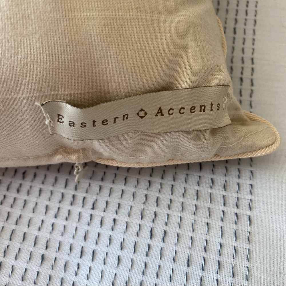 EASTERN ACCENTS *Retired* Bellezza Floral Duvet Set Blue / Gold Queen NWT - Picture 16 of 16